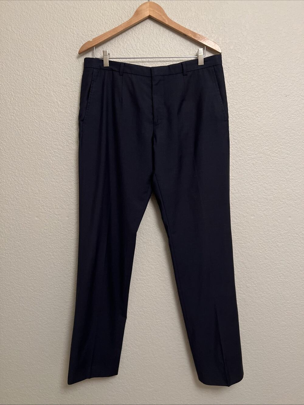Hugo Boss Virgin Wool Mens Dress Pants Trouser Navy Slacks Career 34 X 33.5